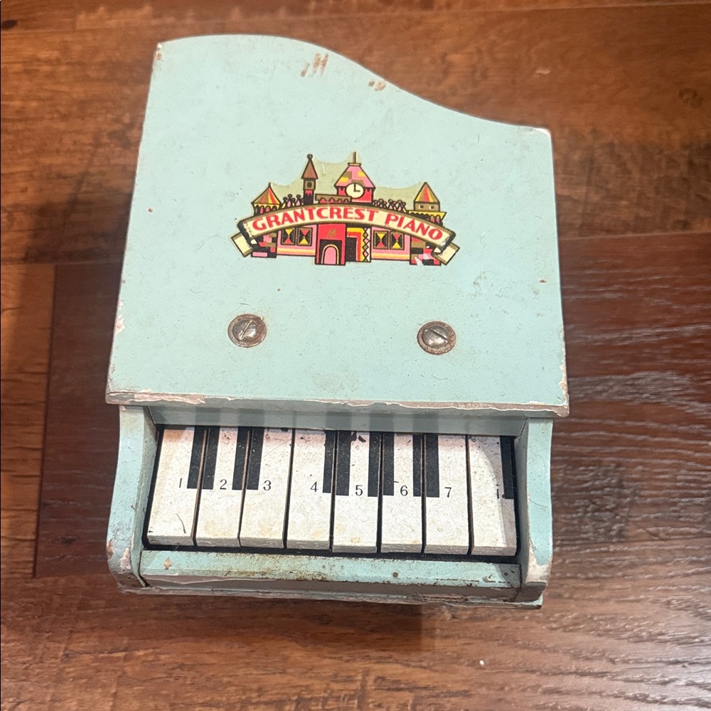 vintage 1950s Grantcrest wooden toy baby grand piano